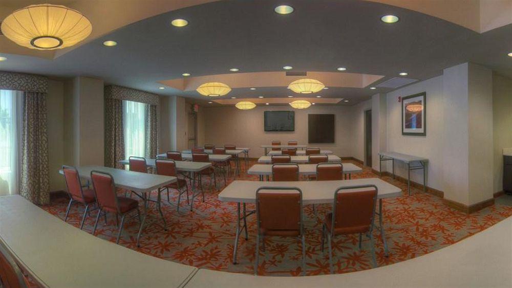 Holiday Inn Express Conway By Ihg Zewnętrze zdjęcie